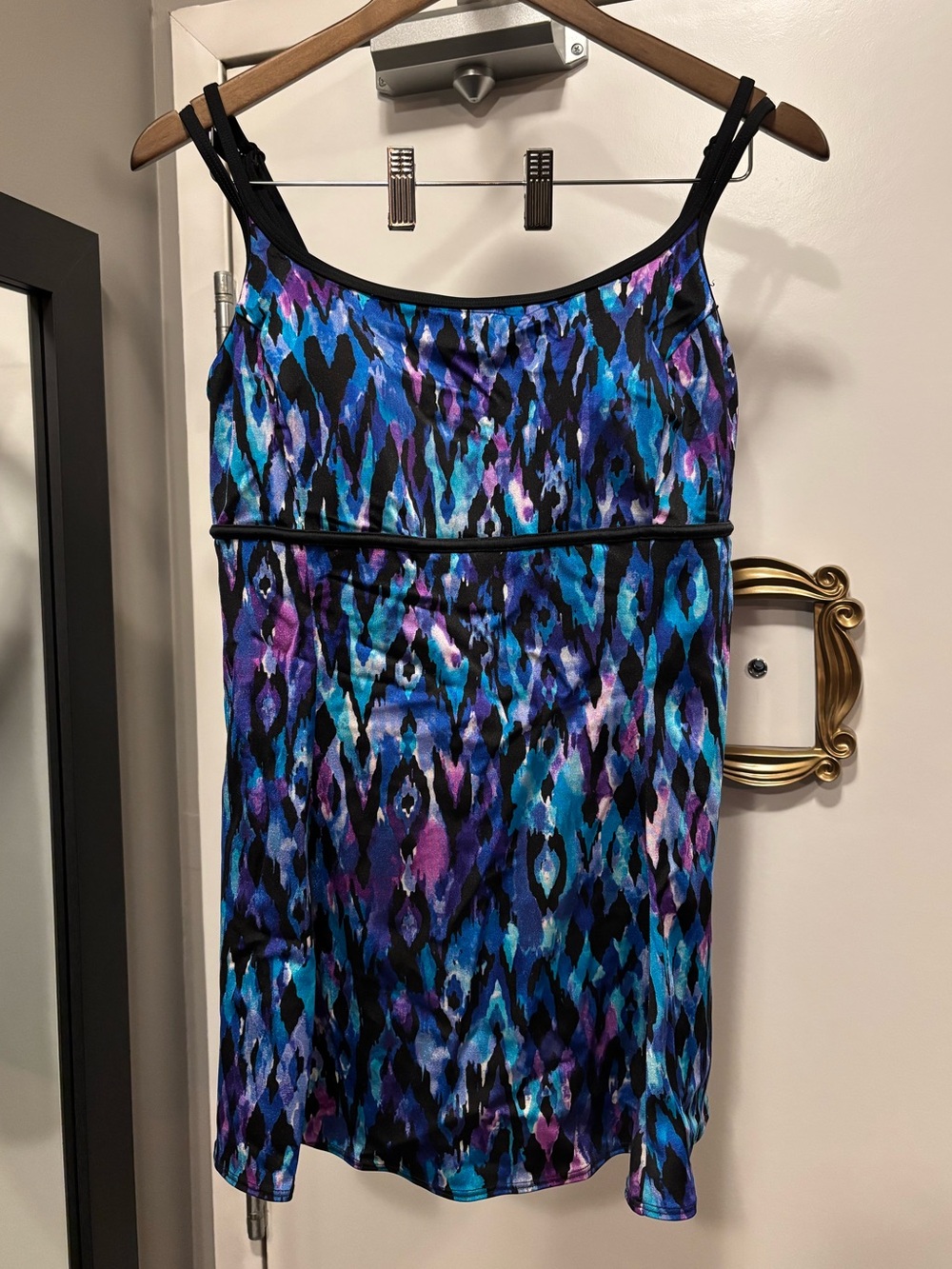Longitude Women’s Swim Suit👙🏝️– Size 10